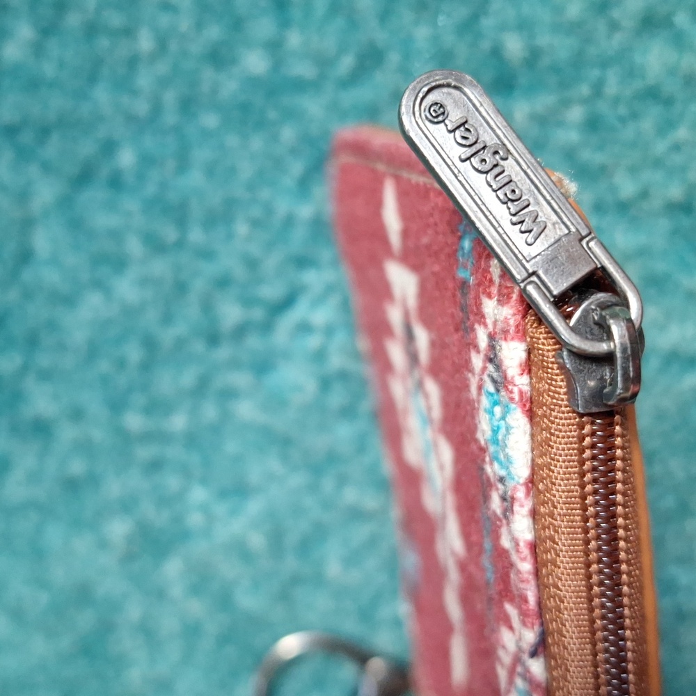 Wrangler Card Case With Zipper EUC - Picture 4 of 4